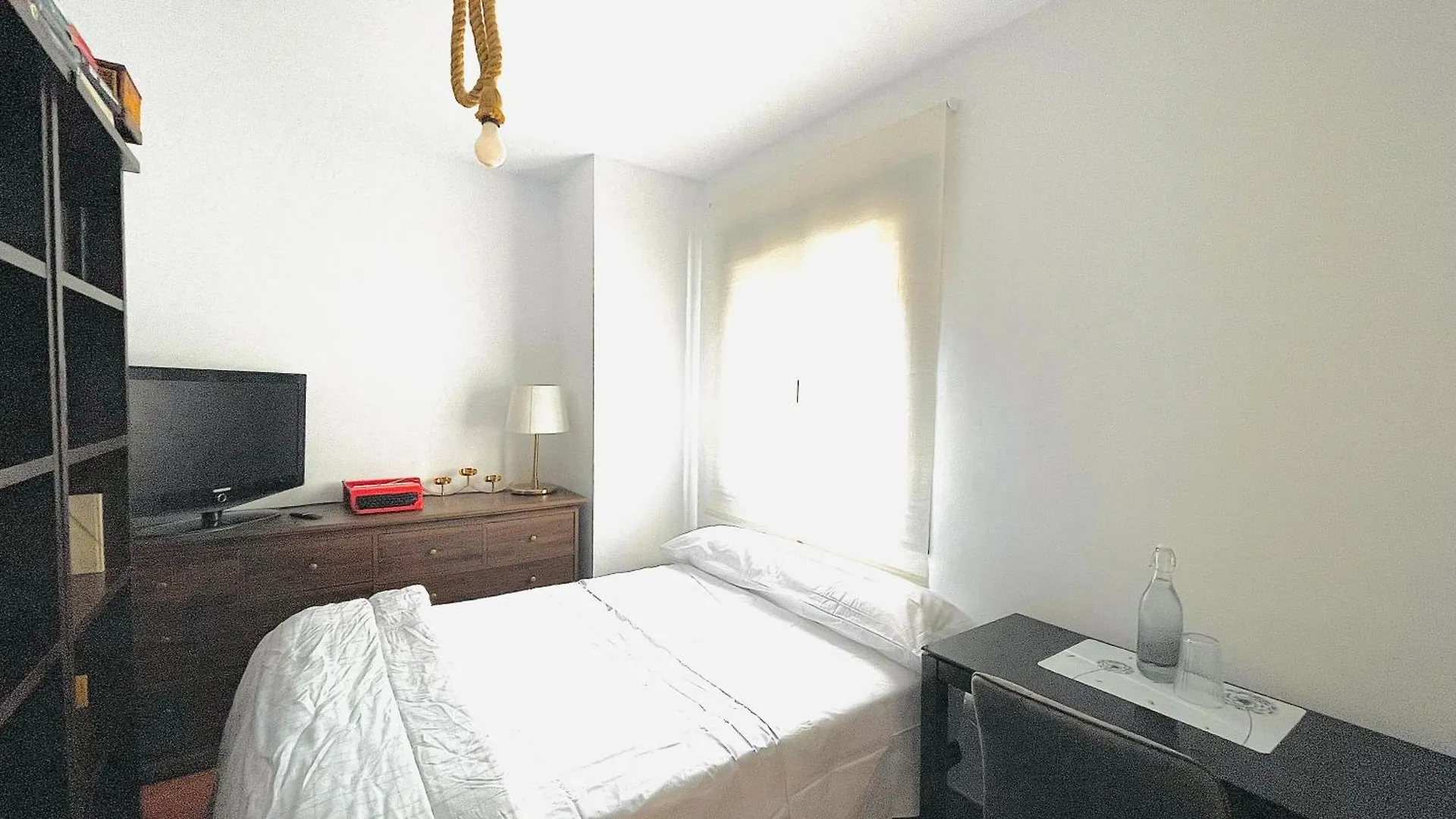 Apartamento Y Habitacion Doble Independiente A 10 Minutos De Centro De Granada España